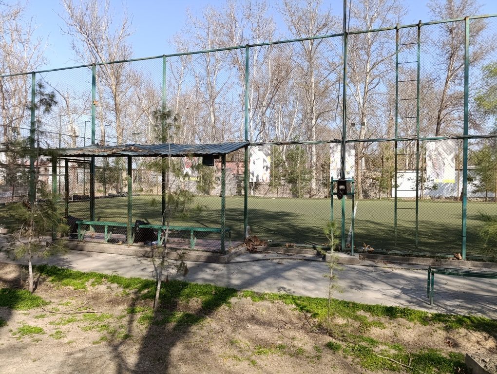 Тайёр бизнес сотилади, хужжатлар жойида, мини стадион ва компьютерхона