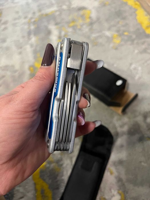 Multitool pliabil Samsung