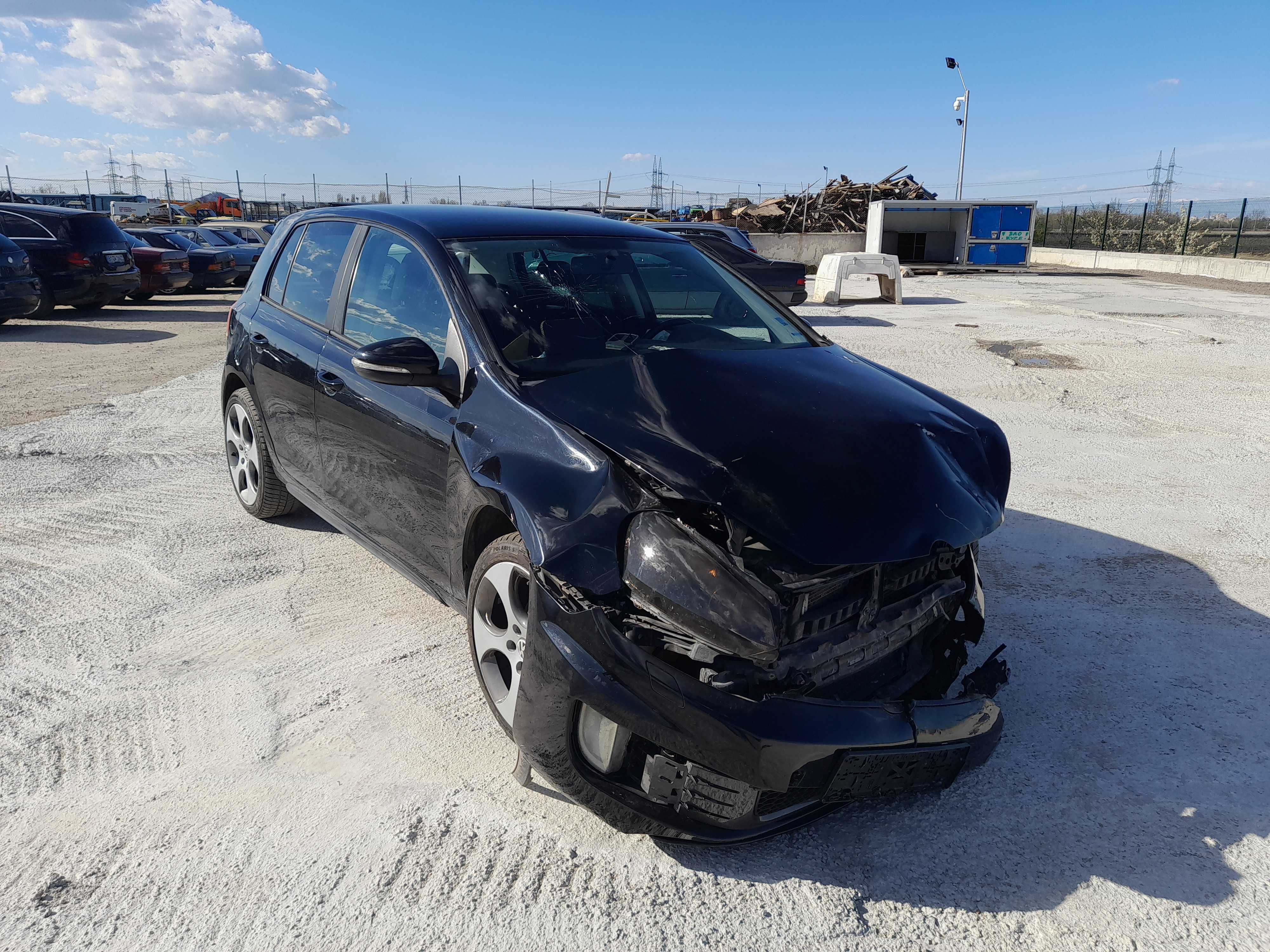 На части! VW Golf VI 1.6 TDI