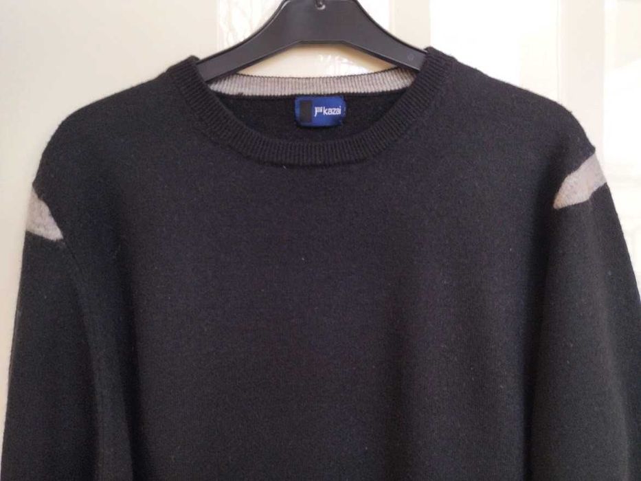 Вълнен пуловер, размер 42 (L)