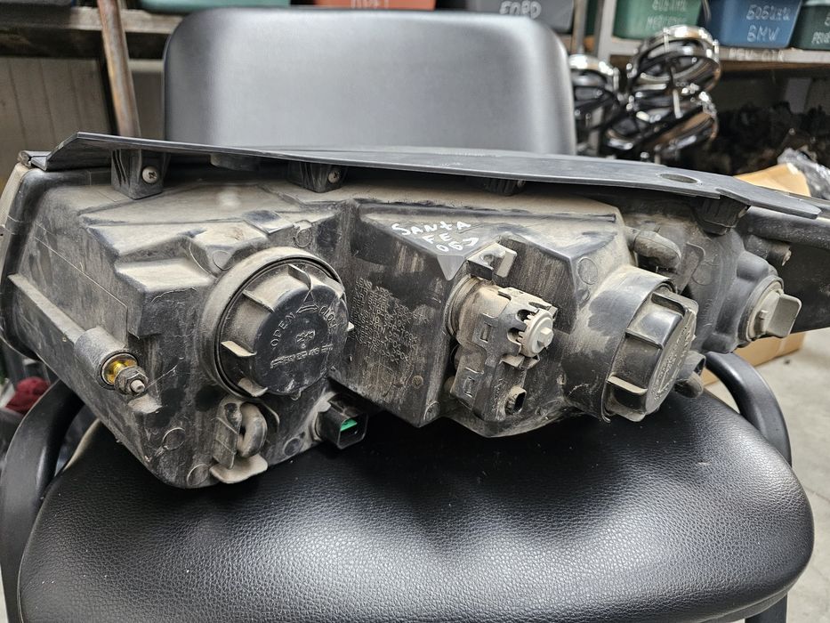 Фарове за Hyundai Santa Fe 2006-2009