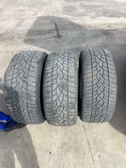 Гуми  dunlop зимни 265/40 20