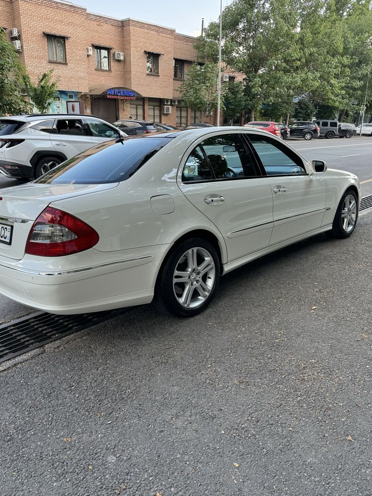 Mercedes Benz W211 E280 Ideal Varyantgayam gaplashamiz 10.000$ oldinda