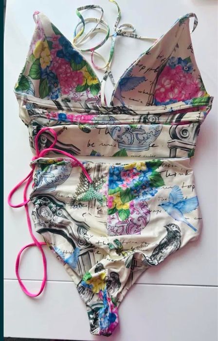 Alessa бански костюм