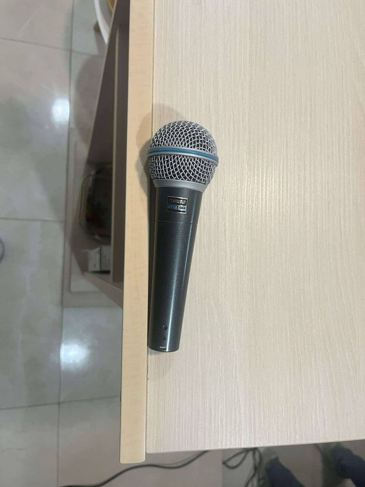 Микрофон Shure Beta 58A без копче плюс кабел
