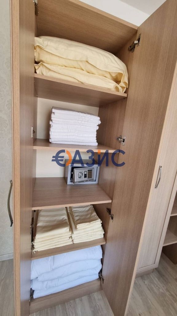 Продава се Двустаен апартамент в к.к. Слънчев бряг - 48 кв.м за 1605 €/кв.м - Снимка #12
