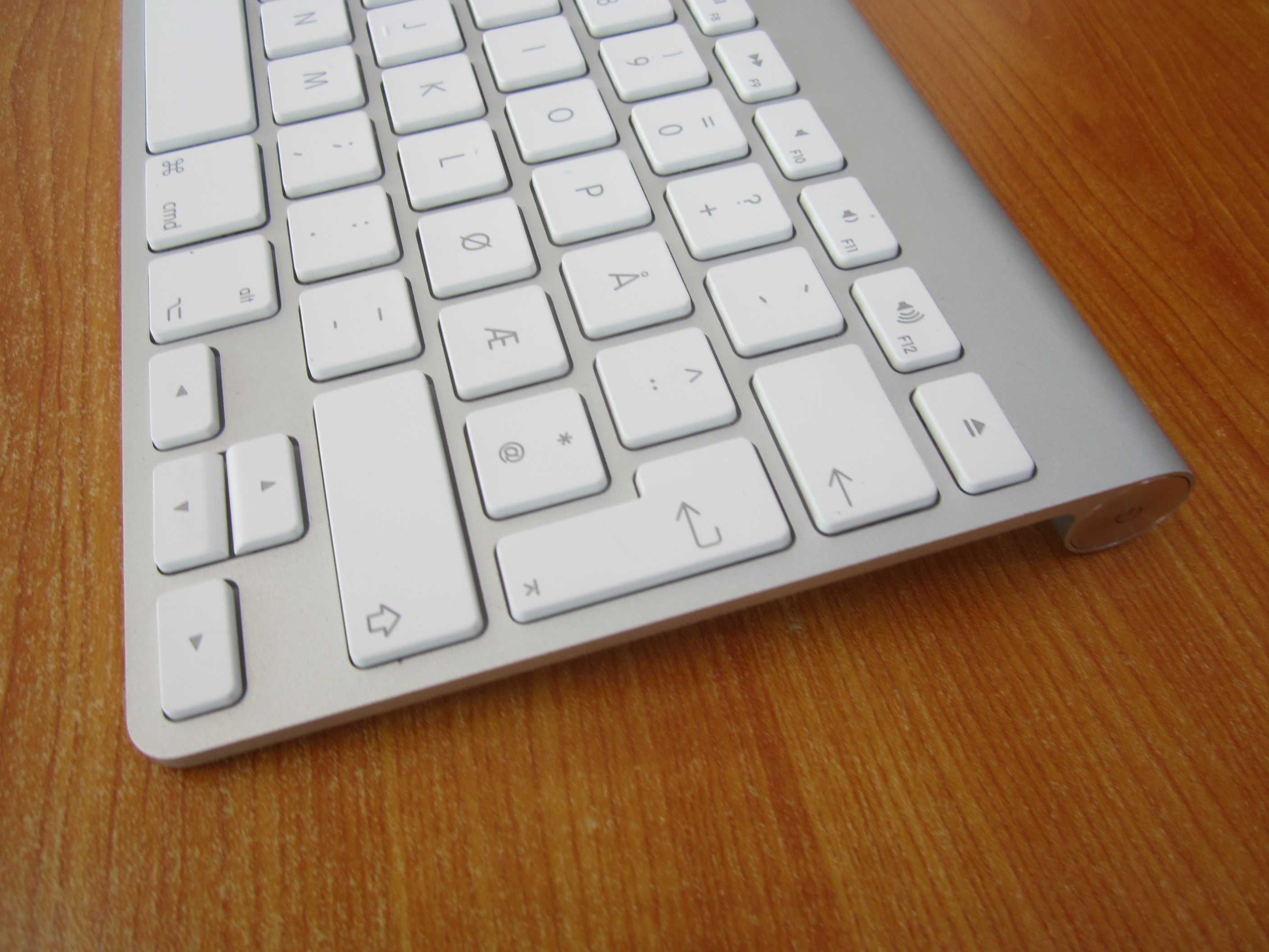 Apple Magic Keyboard  A1314