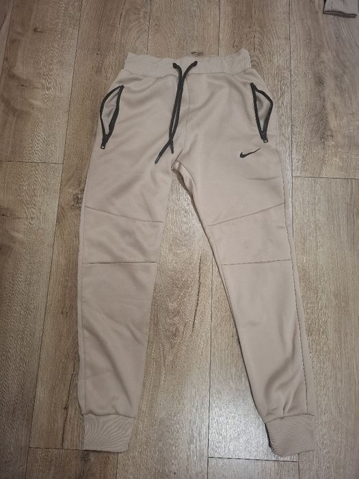 Nike tech fleece