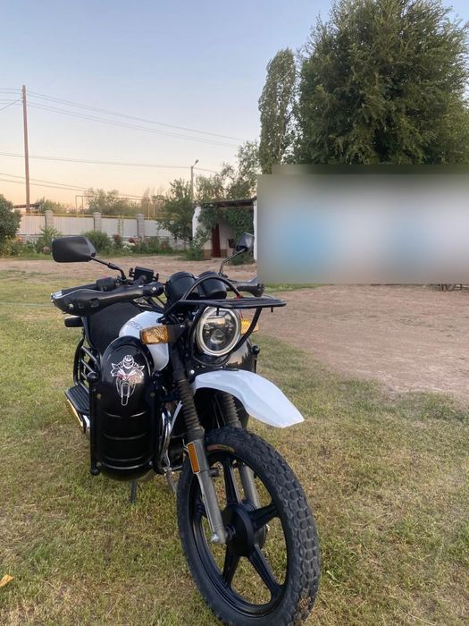 Мотоцикл GSX200 куб