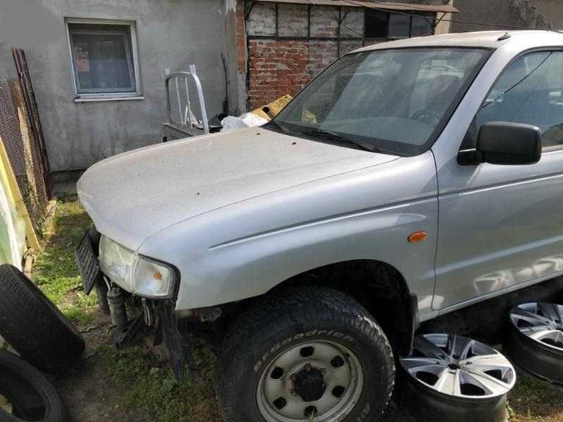 пикапи за части МАЗДА Б Mazda B  2,5 /109 к.с Форд Рейнджър
