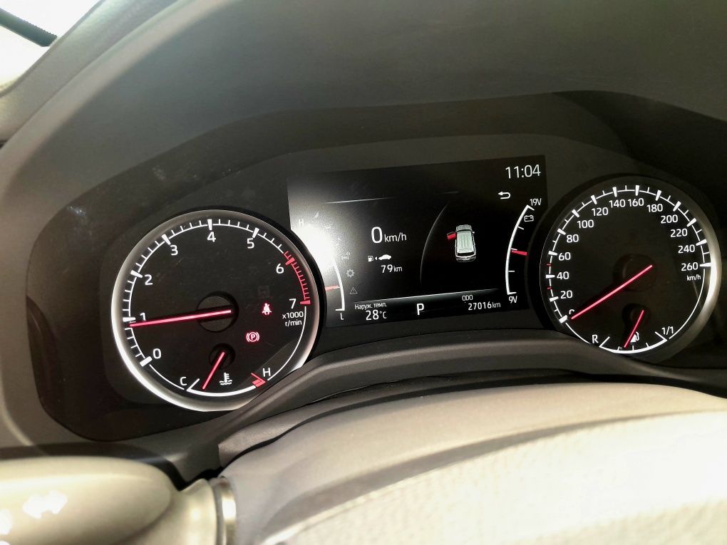 Toyota Land Cruiser LC300 (Европейка)
— Год выпуска: 2022
— Объём двиг