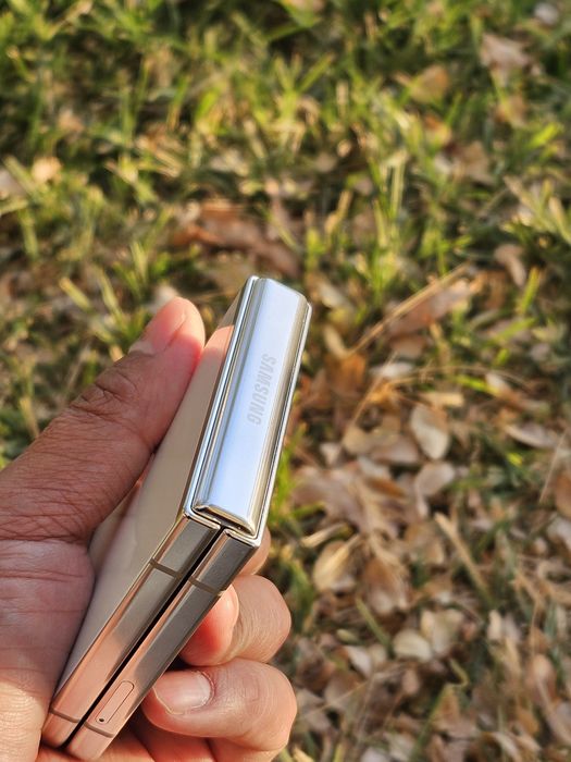 Samsung flip 5   256gb Holat yaxsh