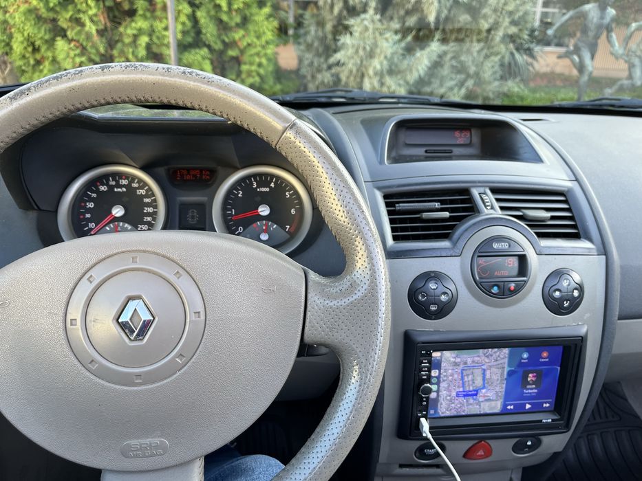 Vând Renault Megane 2 cabrio