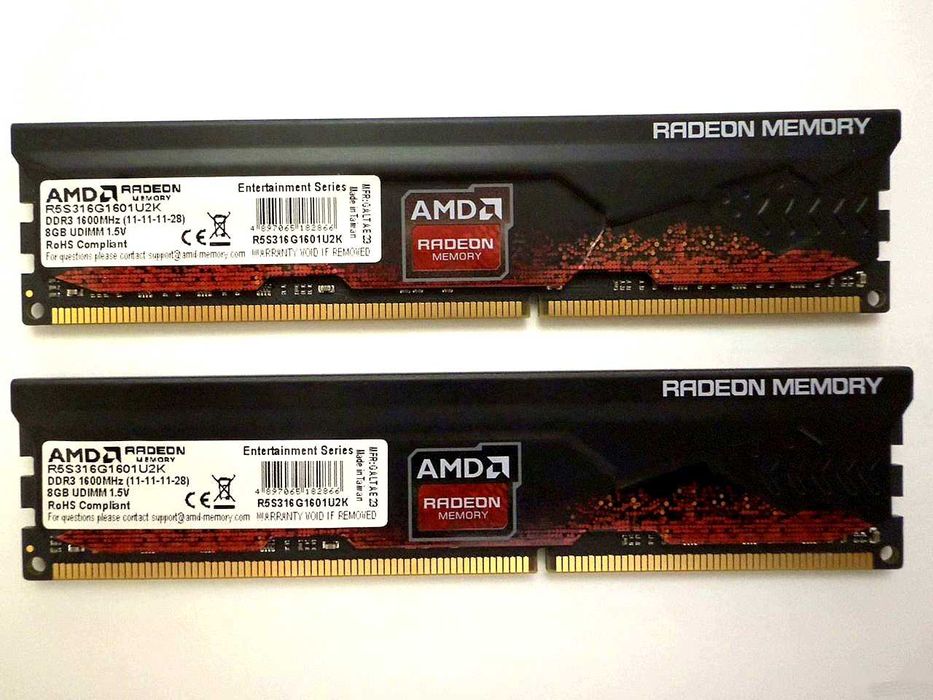 Игровая пара AMD Radeon R5 Entertainment Series 16GB DDR3 1600MHz