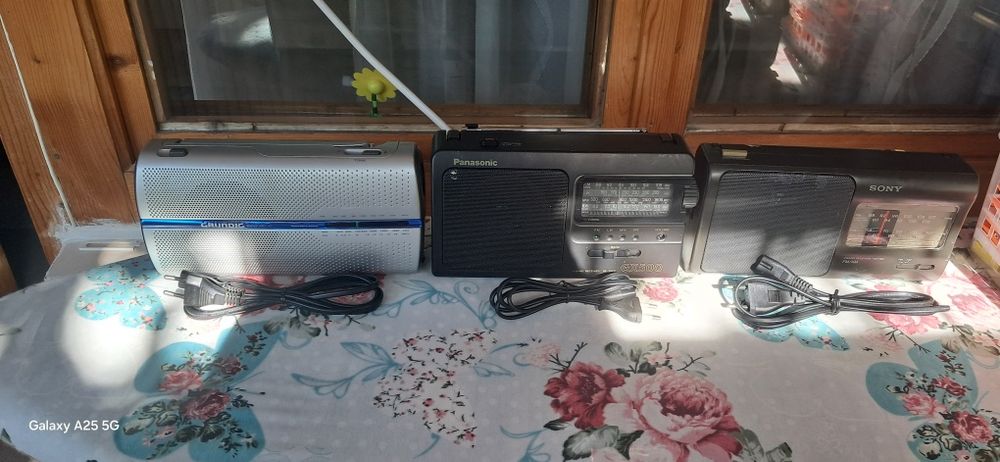 Radio Panasonic. Grundig,Sony
