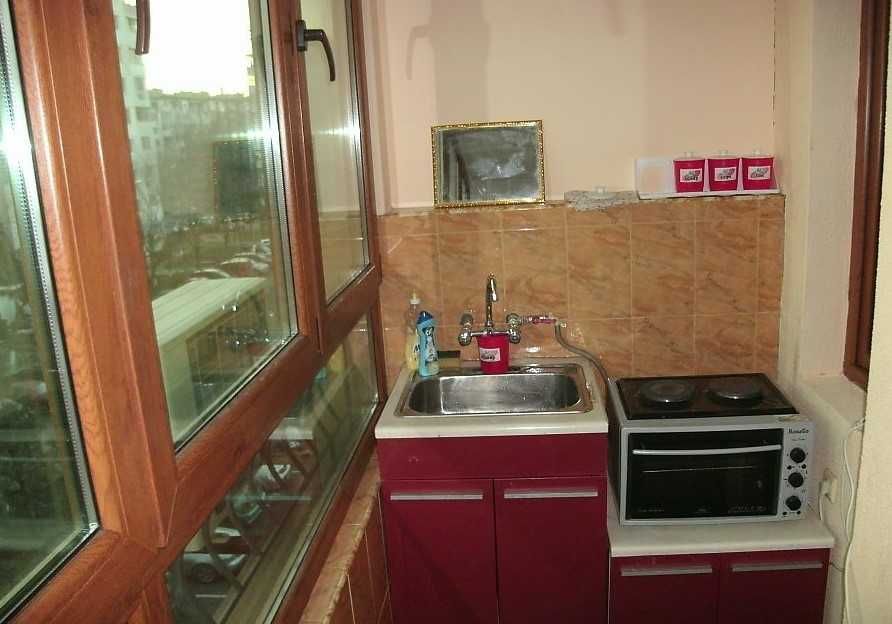 Дава се под наем Едностаен апартамент в Бургас, Сарафово - 42 кв.м за 150 € - Снимка #2