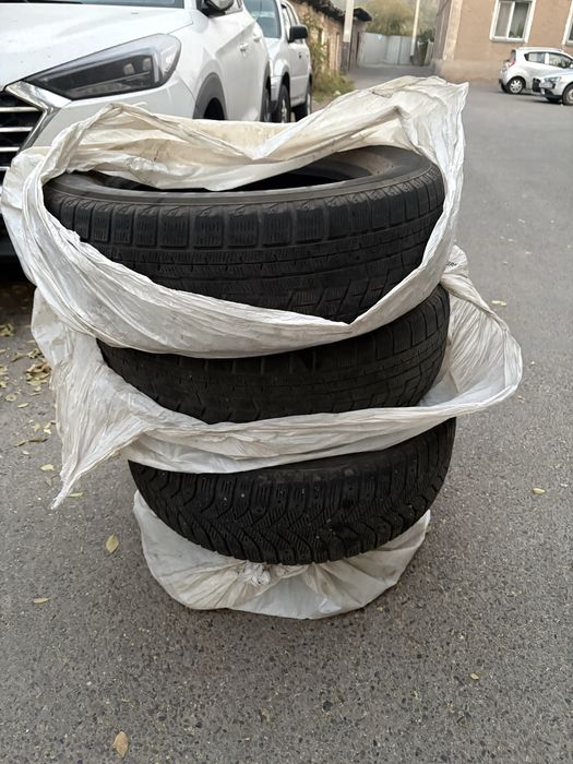 Зимние резины 205/65/15