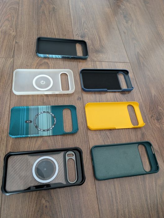 DIFFERITE huse carcarse pentru  Google Pixel 9 Pro XL