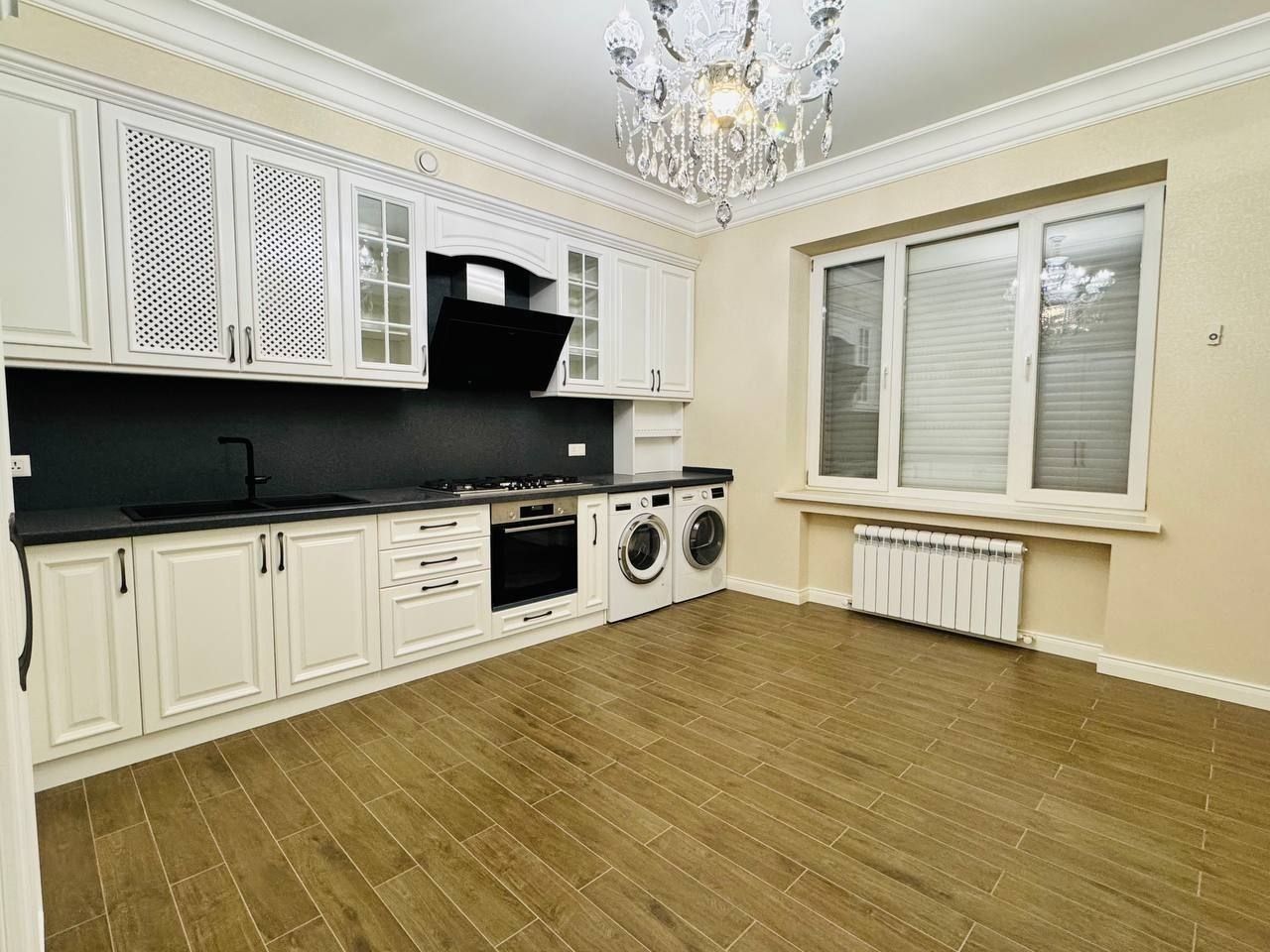 Продается 3х ком квартира, ЖК Габус, ор-р: Алайский, 148 м²