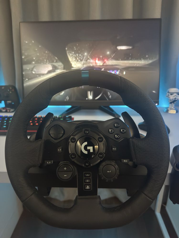 Logitech G923 Racing Wheel + Pedals + Shifter | Перфектно състояние