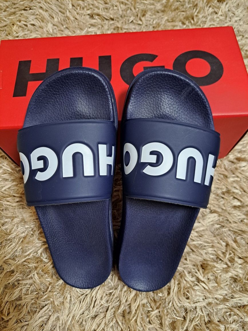 Нови мъжки чехли Hugo Boss