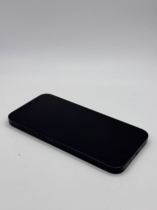 Magazin vinde iphone 12 black 64gb 87% Garantie 24 luni