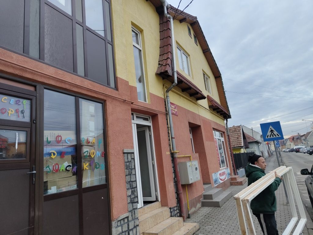 Se închiriază spatiu comercial câmpia turzii