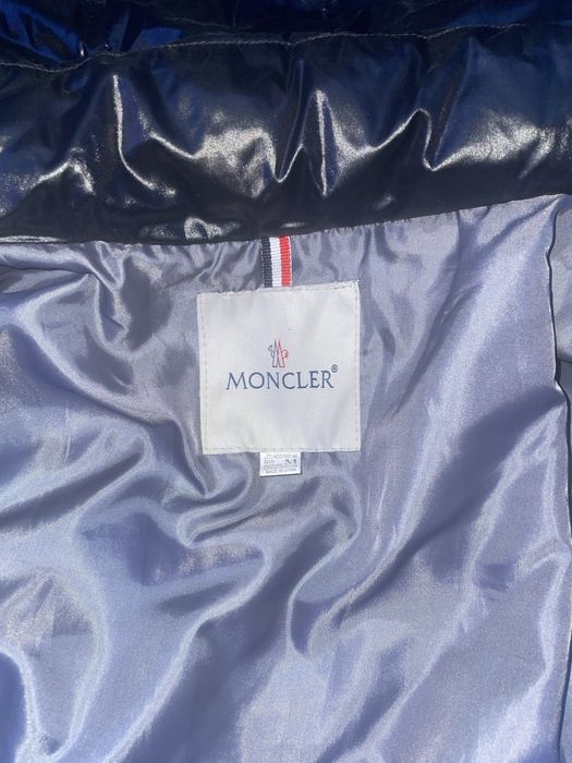 geaca moncler maya neagra