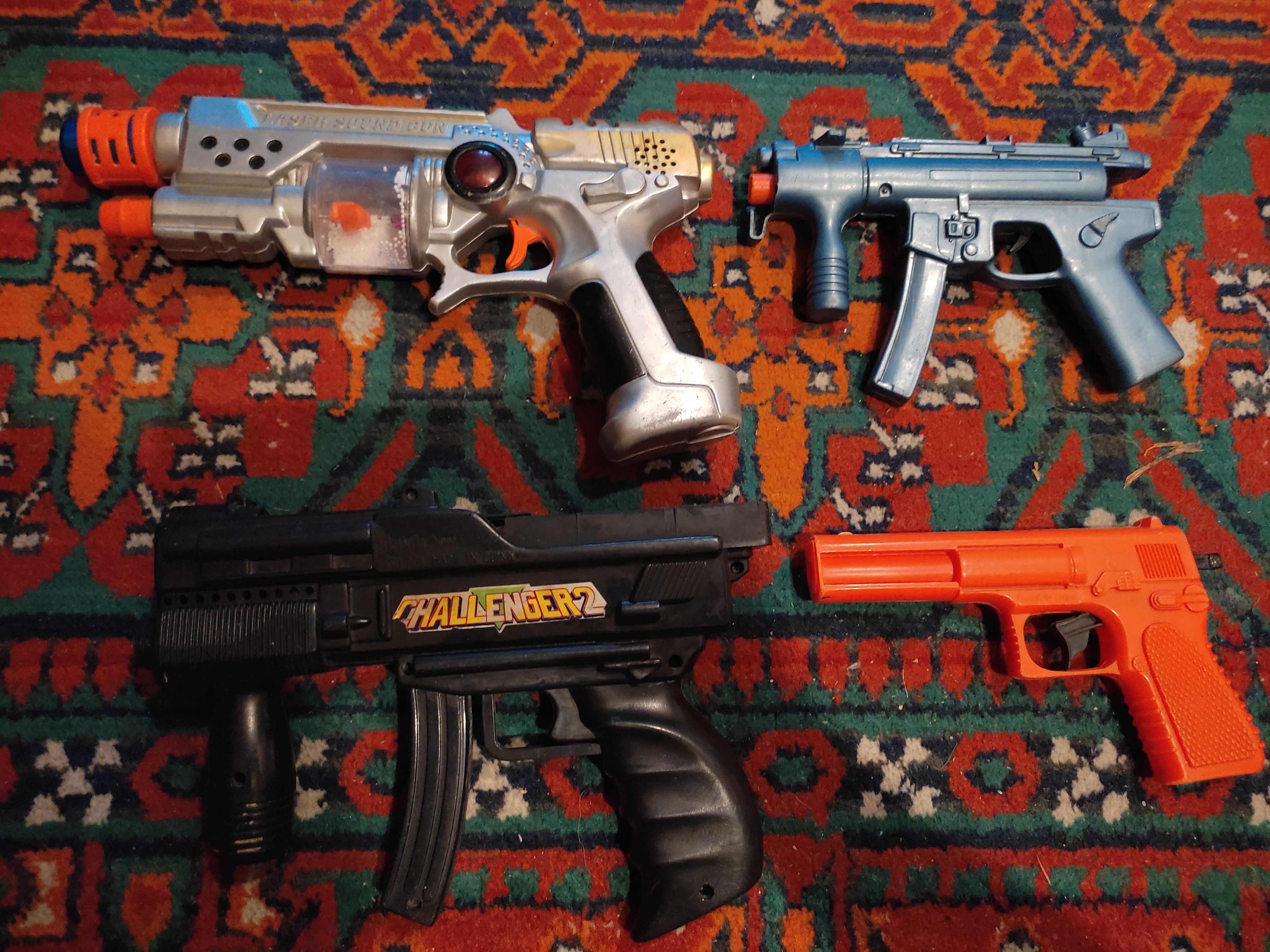 Игрушечные пистолеты автоматы игрушки 2000-х годов