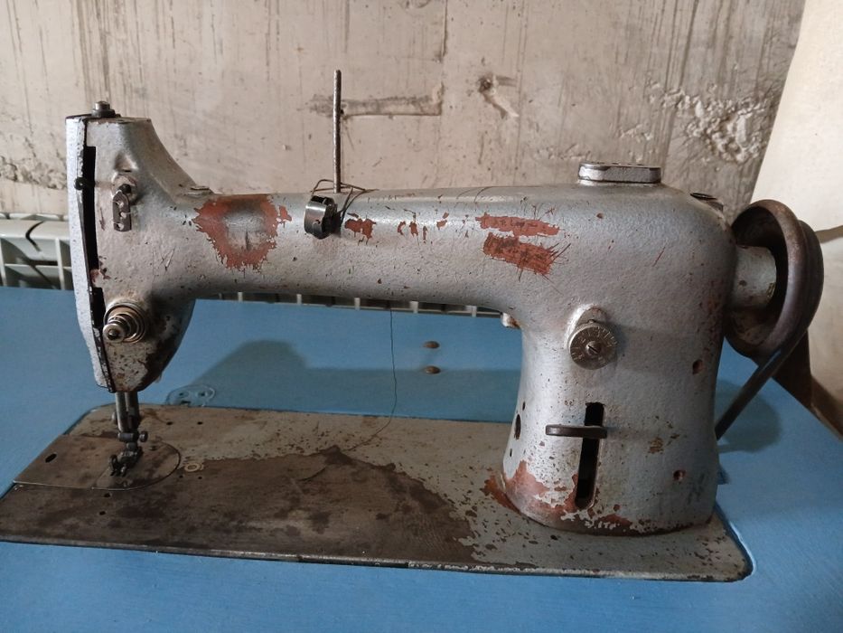 Швейная машина 22 класс электрическая