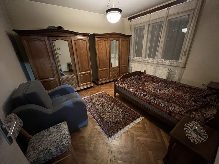 Chirie 3 camere - Central