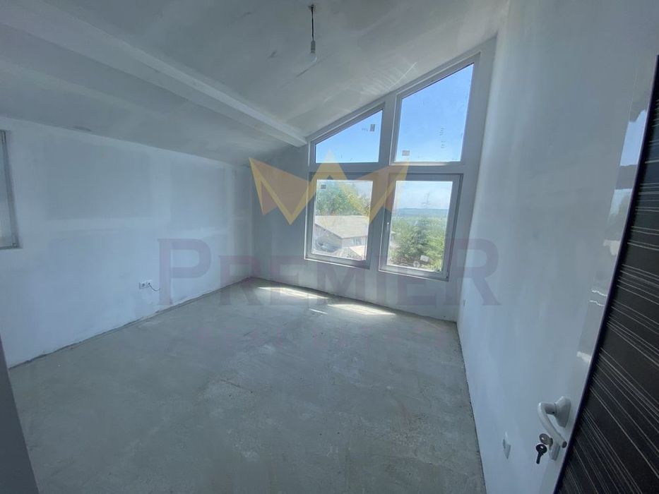 Продава се Къща в Варна, м-т Боровец - юг - 160 кв.м за 875 €/кв.м - Снимка #7