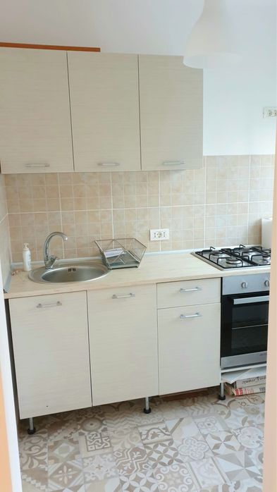 Inchiriez Garsoniera langa liceu Iulia Hasdeu