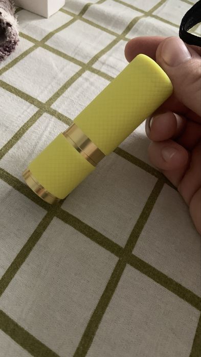 Ультрафиолетовый фонарик