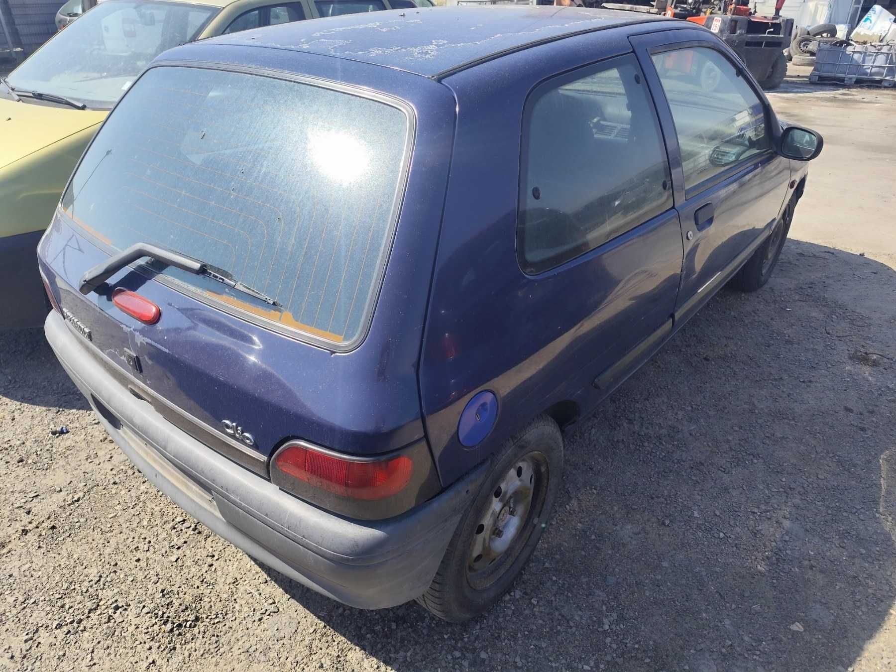 Renault Clio 1.2 - 58к.с - 1997г. на части