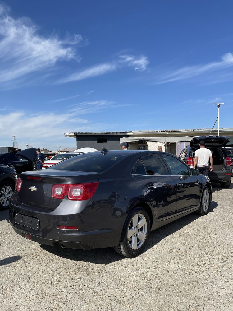 Chevrolet malibu 1