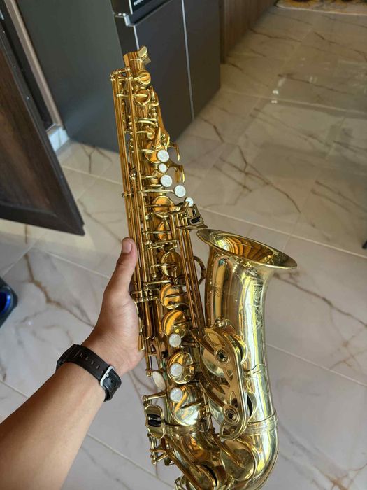 Саксофон gear4music.