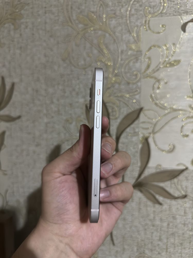 Iphone 12  64 gb ideal