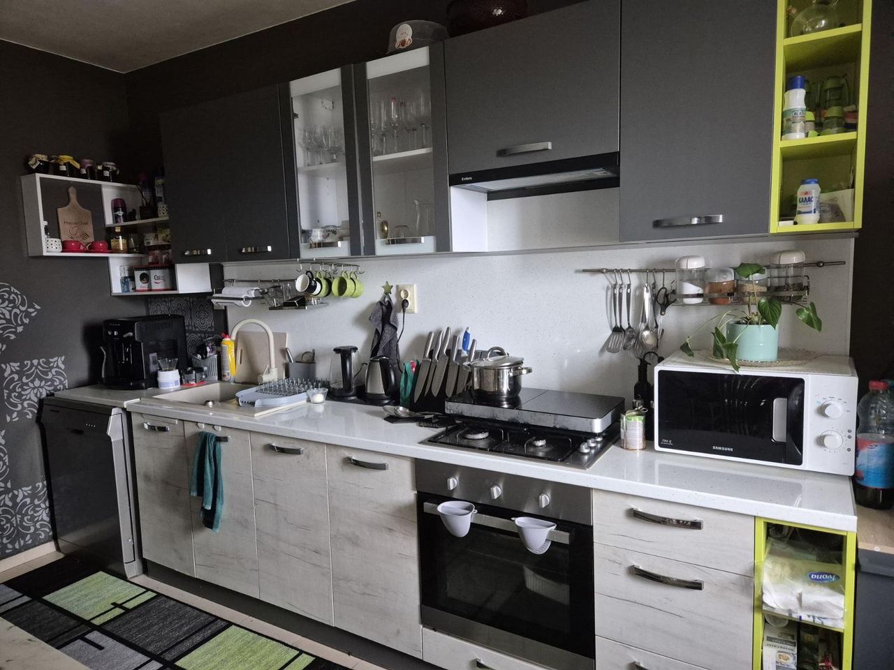 Дава се под наем Къща в с. Равда, Област Бургас - 450 кв.м за 1326 € - Снимка #3