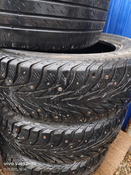 Резина б/у шипованая r18