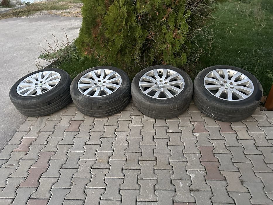 Продам диски с резиной