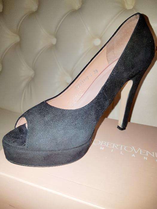Vand pantofi Roberto Venuti, piele intoarsa, negri, toc 12 cm.