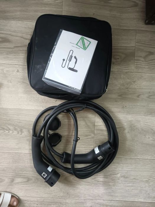 Cablu incarcare baterie cu manual instructiuni si geanta dacia spring, renault zoe 296955673r