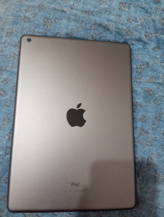 Apple Aipad 9 сатылады. Каробка барлығы бар