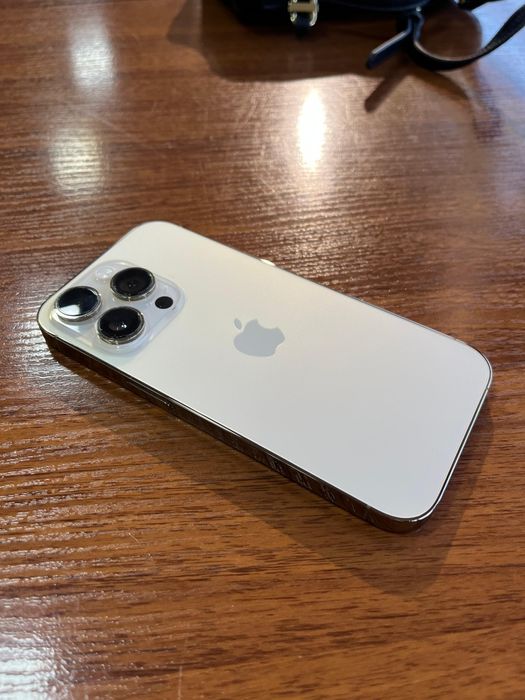 Iphone 14 pro продам