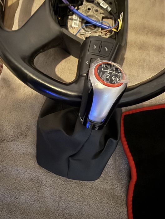 Volan cu comenzi octavia 2 plus accesorii