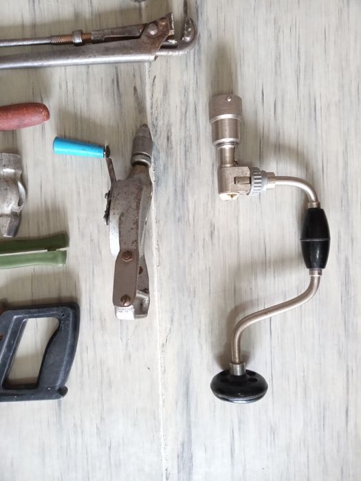 Продам всяко разноеновые и б/у инструменты