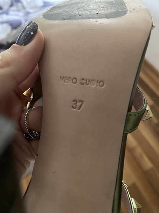 Vând sandale Musette marimea 37