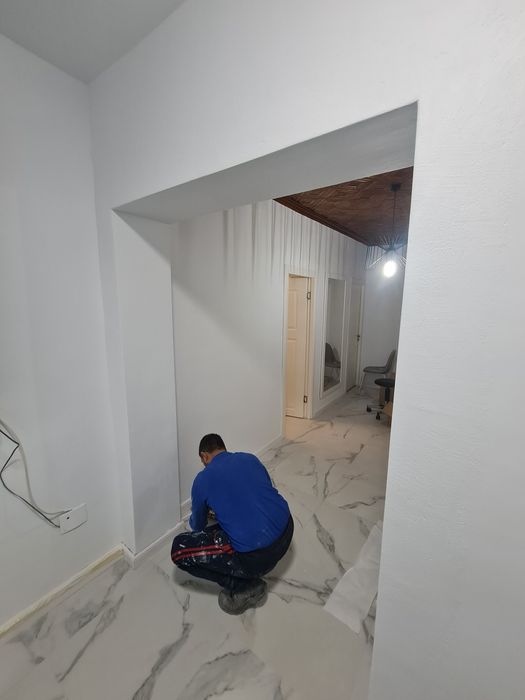 Firma constructii executa interioare/exterioare