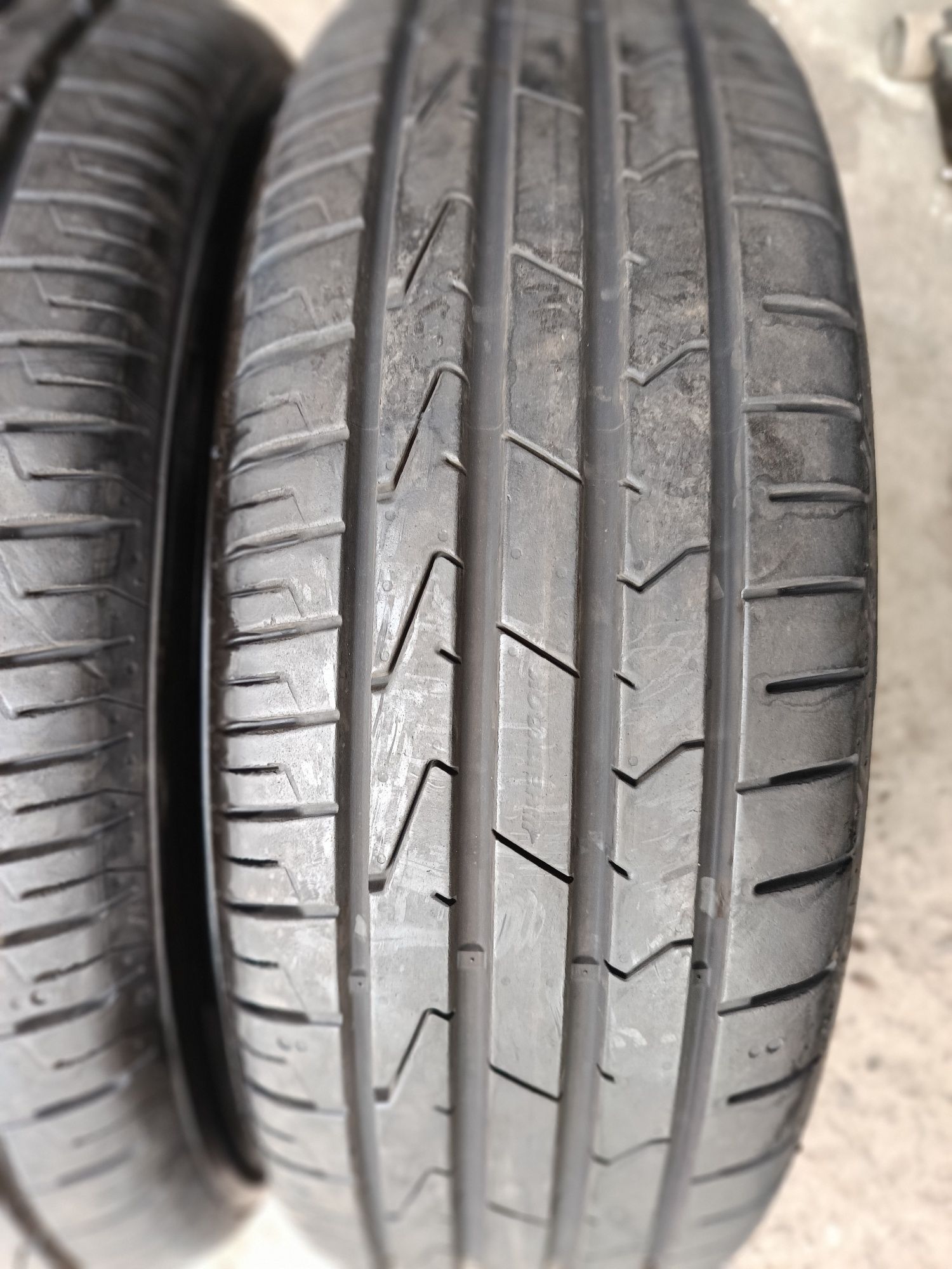 Летни гуми -2021г.-15цола-195/65-1бр.-75лв."HANKOOK"
